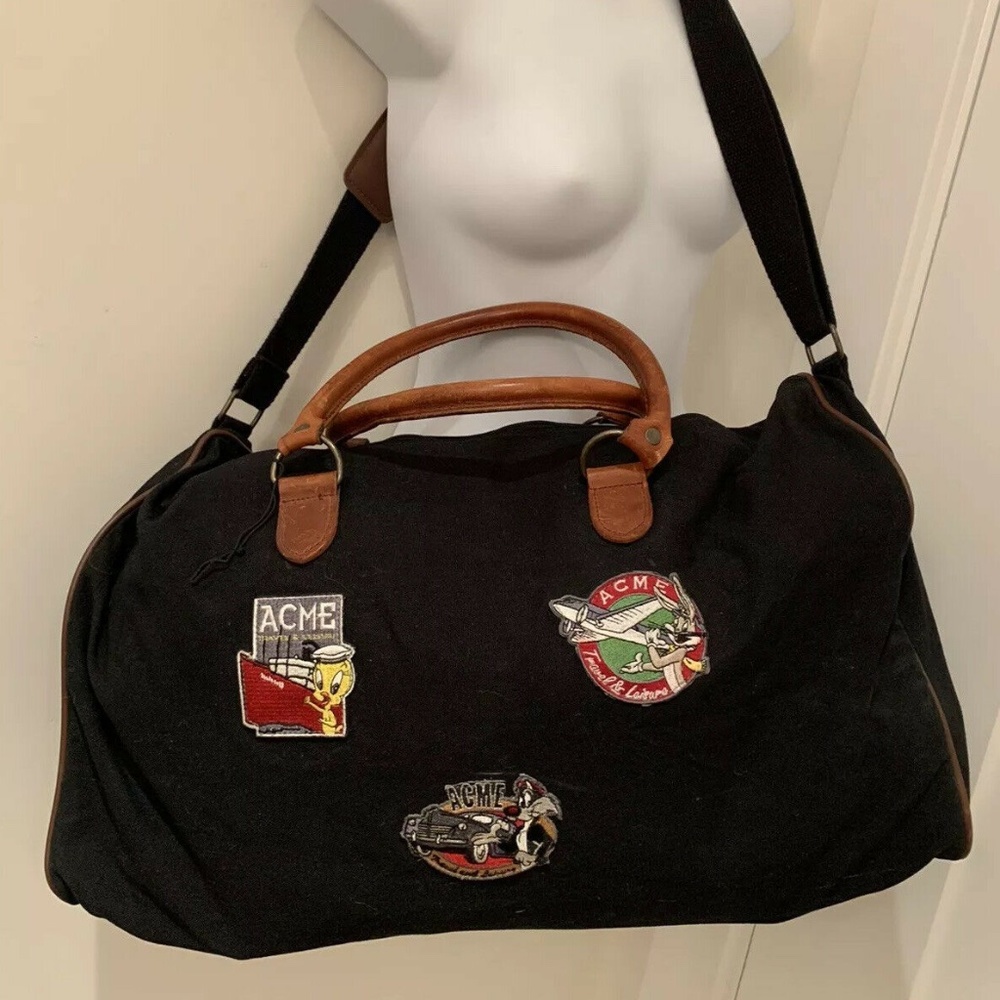 vintage Warner brothers duffle bag looney tunes